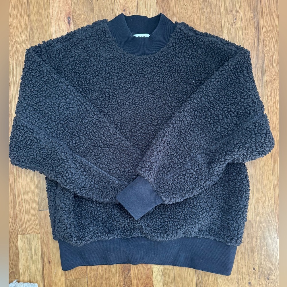 COS oversized black bouclé sweatshirt size S